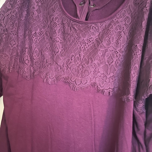 Westport Plum Lace Long Sleeve Top - Picture 2 of 5